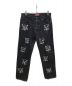 Supreme×Clayton Patterson（シュプリーム）の古着「Skulls Embroidered Regular Jean」｜ブラック