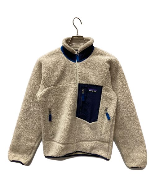 Patagonia（パタゴニア）Patagonia (パタゴニア) クラシックレトロX CLASSIC RETRO-X アイボリー×ネイビー サイズ:SIZE XXSの古着・服飾アイテム