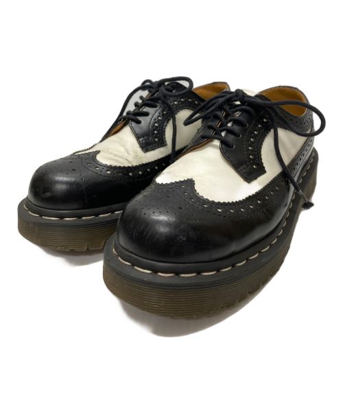 Dr.Martens（ドクターマーチン）Dr.Martens (ドクターマーチン) ウィングチップシューズ ブラック×ホワイト サイズ:UK4の古着・服飾アイテム