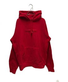 SUPREME（シュプリーム）の古着「Embossed Logo Hooded Sweatshirt」｜レッド