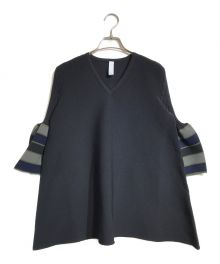 CFCL（シーエフシーエル）の古着「POTTERY SHORT BELL SLEEVE FLARE TOP」｜ブラック