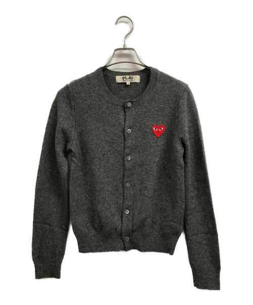 PLAY COMME des GARCONS（プレイ コムデギャルソン）PLAY COMME des GARCONS (プレイ コムデギャルソン) ハートワッペン ニット カーディガン グレー サイズ:Sの古着・服飾アイテム