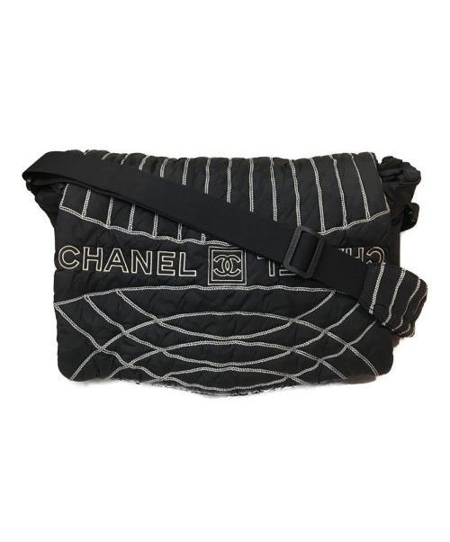 CHANEL（シャネル）CHANEL (シャネル) ナイロンメッセンジャーバッグ ブラックの古着・服飾アイテム