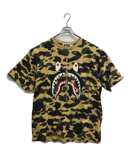 A BATHING APE（アベイシングエイプ）A BATHING APE (アベイシングエイプ) カモフラシャークプリントTシャツ カモ サイズ:XLの古着・服飾アイテム