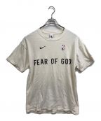 NIKE×Fear Of Godナイキ×フィア・オブ・ゴッド）の古着「ロゴデザインTシャツ」｜ホワイト