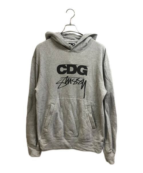 CDG（シーディージー）CDG (シーディージー) stussy (ステューシー) HOODED SWEATSHIRT グレー サイズ:Lの古着・服飾アイテム