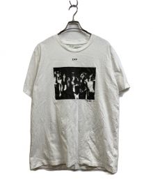 OFFWHITE（オフホワイト）の古着「スプレー プリンティング プリント アロー Tシャツ」｜ホワイト