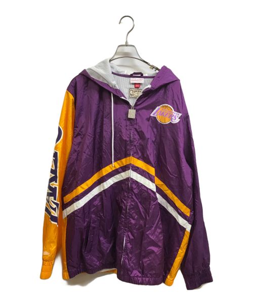 MITCHELL & NESS（ミッチェルアンドネス）MITCHELL & NESS (ミッチェルアンドネス) NBA ロサンゼルス レイカーズナイロンジャケット パープル サイズ:XLの古着・服飾アイテム