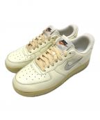 NIKEナイキ）の古着「AIR FORCE 1 LOW 07 LX COCONUT MILK」｜アイボリー