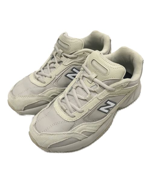 NEW BALANCE（ニューバランス）NEW BALANCE (ニューバランス) ローカットスニーカー ベージュ サイズ:25.0cmの古着・服飾アイテム