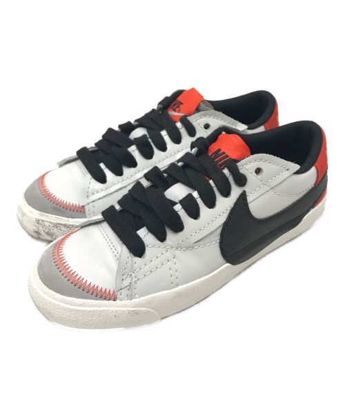 NIKE（ナイキ）NIKE (ナイキ) W BLAZER LOW 77 ホワイト×オレンジ サイズ:25.5cmの古着・服飾アイテム