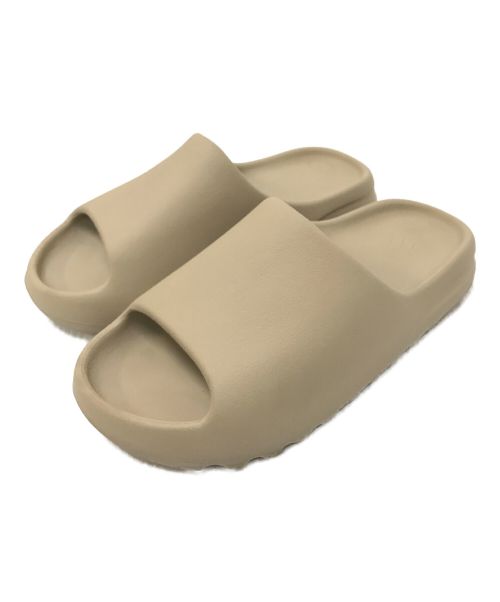 adidas（アディダス）adidas (アディダス) YEEZY SLIDE ベージュ サイズ:28.5の古着・服飾アイテム