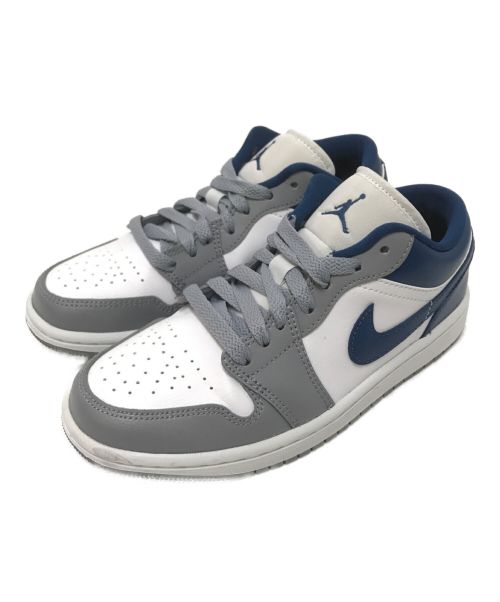 NIKE（ナイキ）NIKE (ナイキ) WMNS AIR JORDAN 1 LOW ホワイト×ブルー サイズ:22.5の古着・服飾アイテム