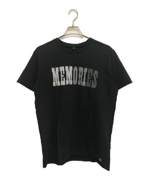 AKASIX（エーケーエシックス）AKASIX (エーケーエシックス) FRAGMENT DESIGN (フラグメントデザイン) MEMORIES Tee ブラック サイズ:Ｍの古着・服飾アイテム