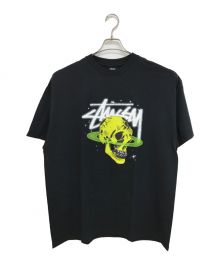 stussy（ステューシー）の古着「スカルロゴプリントTシャツ」｜ブラック