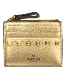 VALENTINO（ヴァレンティノ）の古着「ロックスタッズカードホルダー」｜ゴールド