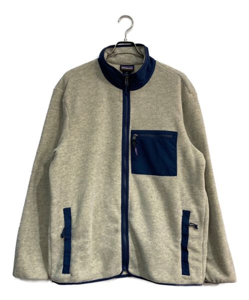 Patagonia（パタゴニア）Patagonia (パタゴニア) シンチラフリースジャケット　22991 ベージュ サイズ:XL 未使用品の古着・服飾アイテム