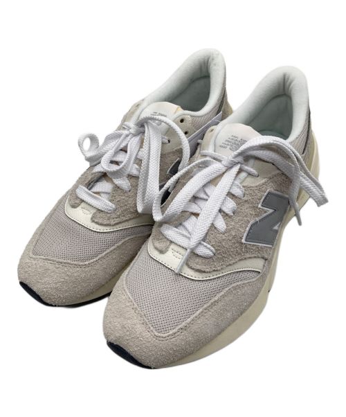 NEW BALANCE（ニューバランス）NEW BALANCE (ニューバランス) ローカットスニーカー U997RCE ベージュ サイズ:28.5cm 未使用品の古着・服飾アイテム