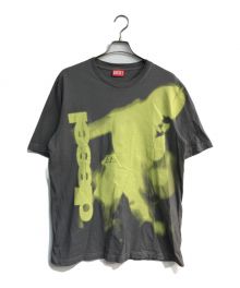 DIESEL（ディーゼル）の古着「T-JUST-N13 Tシャツ　T-JUST-N13」｜グレー