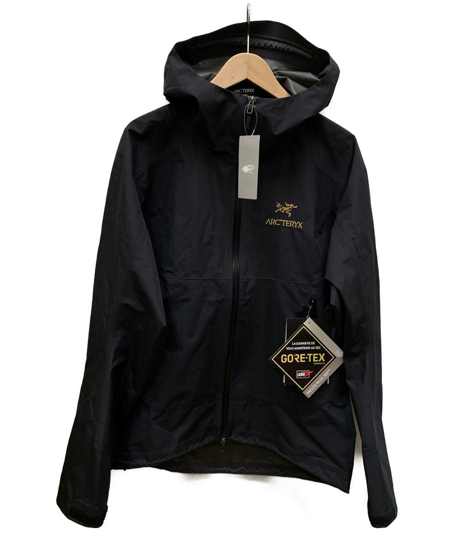 中古 古着通販 Arcteryx Beams アークテリクス ビームス 別注マウンテンパーカー ブラック サイズ Size M ブランド 古着通販 トレファク公式 Trefac Fashion