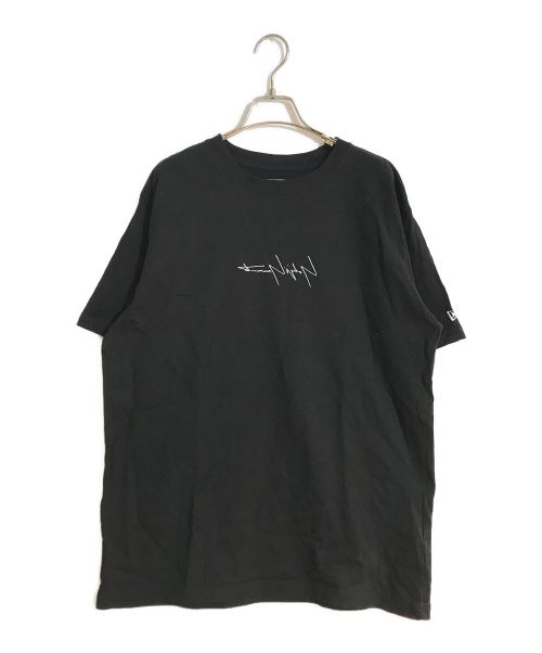 YOHJI YAMAMOTO（ヨウジヤマモト）YOHJI YAMAMOTO (ヨウジヤマモト) New Era (ニューエラ) SS COTTON TEE YY D/コットンティ― ブラック サイズ:XLの古着・服飾アイテム