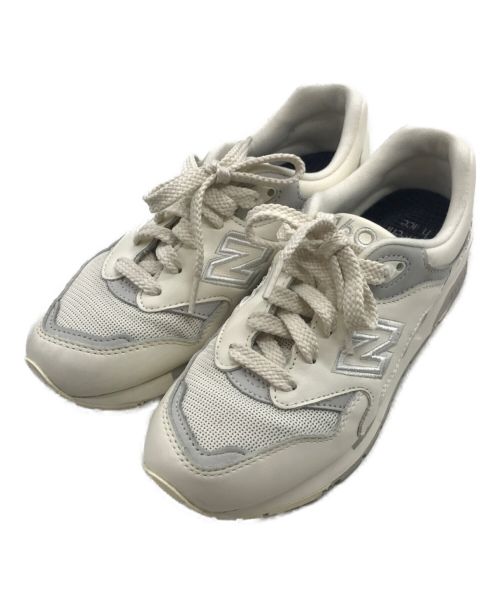 NEW BALANCE（ニューバランス）NEW BALANCE (ニューバランス) ローカットスニーカー ホワイト サイズ:23.5cmの古着・服飾アイテム