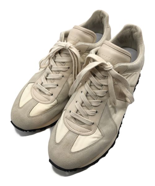 Maison Margiela（メゾンマルジェラ）Maison Margiela (メゾンマルジェラ) RETRO RUNNER アイボリー サイズ:41の古着・服飾アイテム