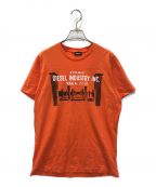 DIESELディーゼル）の古着「プリントTシャツ」｜オレンジ