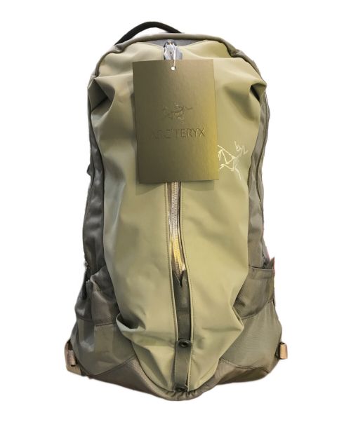 ARC'TERYX（アークテリクス）ARC'TERYX (アークテリクス) ARRO 22 BACKPACK　X000007969 Cloud 未使用品の古着・服飾アイテム