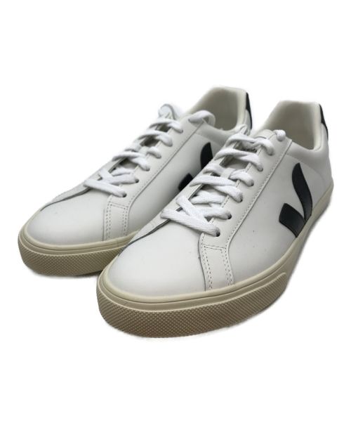 VEJA（ヴェジャ）VEJA (ヴェジャ) ローカットスニーカー ホワイト サイズ:US8の古着・服飾アイテム