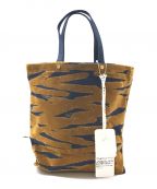 mina perhonenミナ ペルホネン）の古着「flocky print tote bag small」｜ブラウン