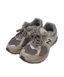 NEW BALANCE（ニューバランス）の古着「2002 ローカットスニーカー」｜グレー