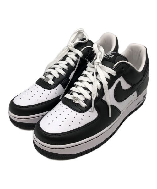 NIKE（ナイキ）NIKE (ナイキ) TERROR SQUAD (テラー スクワッド) AIR FORCE 1 LOW QS TS ホワイト×ブラック サイズ:US9 未使用品の古着・服飾アイテム