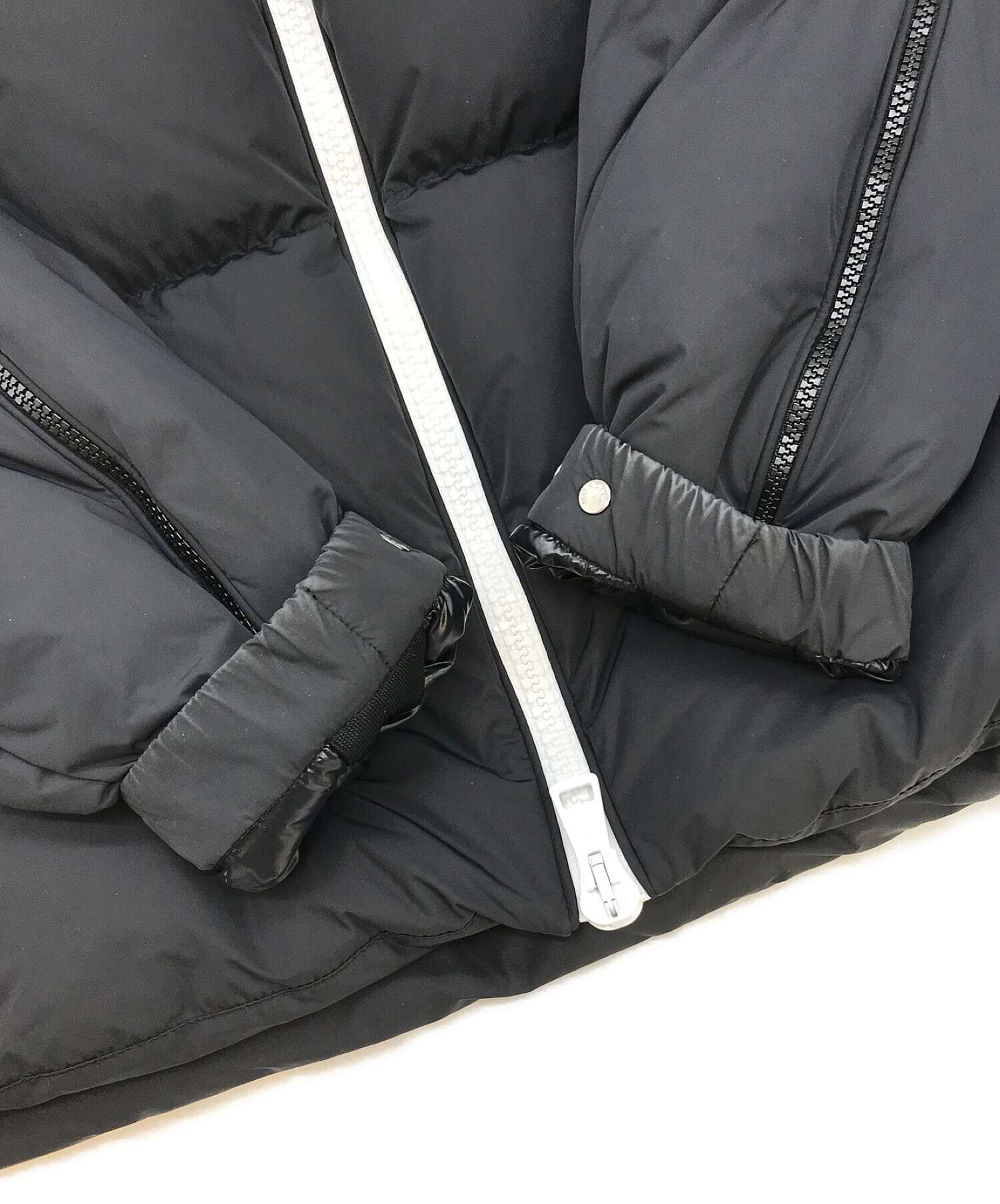 中古・古着通販】MONCLER (モンクレール) ダウンジャケット / IDIL ブラック サイズ:1表記｜ブランド・古着通販  トレファク公式【TREFAC FASHION】