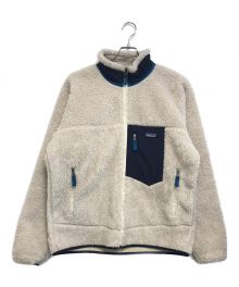 Patagonia（パタゴニア）の古着「フリースジャケット」｜アイボリー