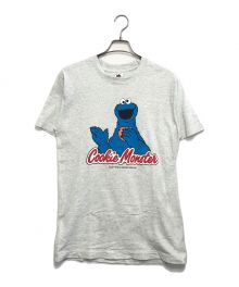 キャラクターTシャツ（キャラクターTシャツ）の古着「セサミストリート プリントTシャツ」｜グレー