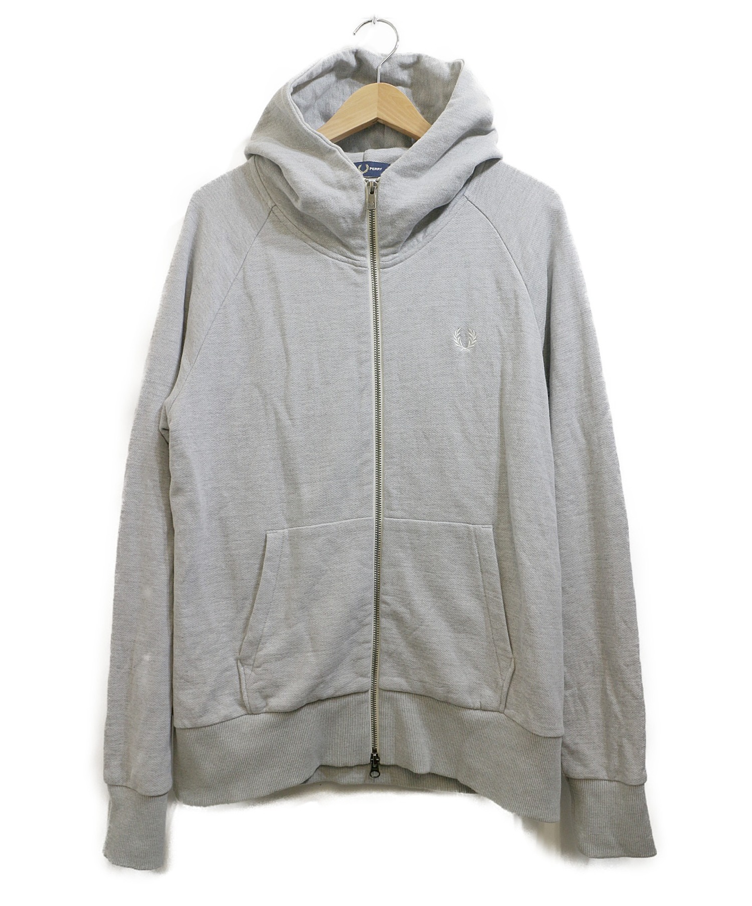 中古 古着通販 Fred Perry フレッドペリー ジップパーカー グレー サイズ M ｆ17 ブランド 古着通販 トレファク公式 Trefac Fashion