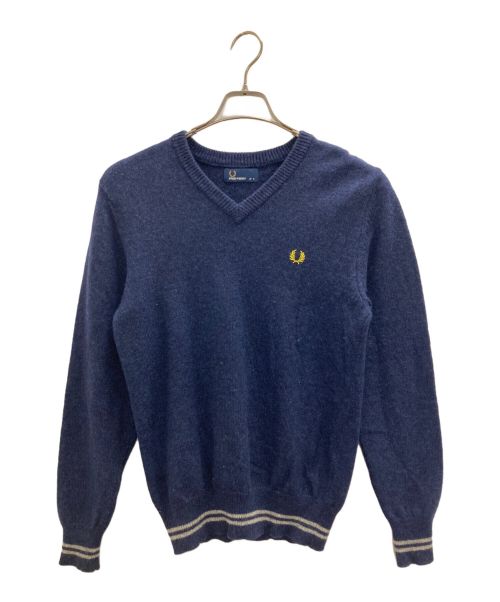 FRED PERRY（フレッドペリー）FRED PERRY (フレッドペリー) Vネックニット ネイビー サイズ:36の古着・服飾アイテム