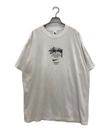 NIKE×stussy（ナイキ×ステューシー）の古着「コラボロゴプリントTEE」｜ホワイト