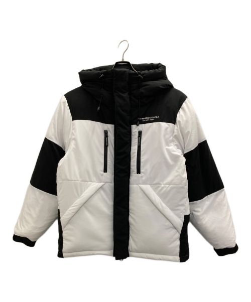 DC SHOE CO.USA（ディーシー シューコー ユーエスエー）DC SHOE CO.USA (ディーシー シューコー ユーエスエー) DOWN GLACIER JACKET ホワイト×ブラック サイズ:Ｌの古着・服飾アイテム