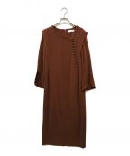 Mame Kurogouchiマメクロゴウチ）の古着「Asymmetrical Collar Long Dress」｜ブラウン