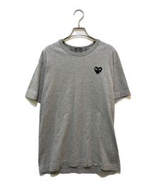 PLAY COMME des GARCONS（プレイ コムデギャルソン）の古着「ハートワッペンTシャツ」｜グレー