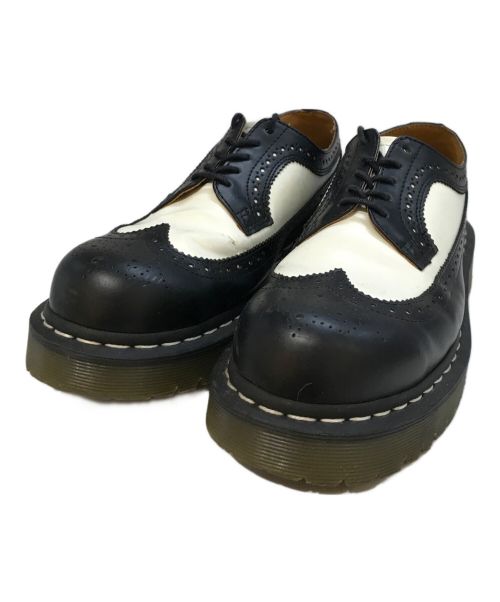 Dr.Martens（ドクターマーチン）Dr.Martens (ドクターマーチン) ウィングチップシューズ ホワイト×ブラック サイズ:UK7の古着・服飾アイテム