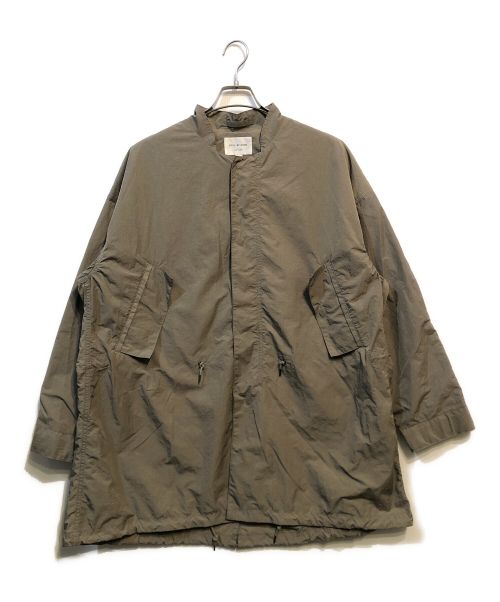 STILL BY HAND（スティルバイハンド）STILL BY HAND (スティルバイハンド) Water-Repellent Crisp Nylon Coat グレー サイズ:46の古着・服飾アイテム