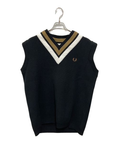 FRED PERRY（フレッドペリー）FRED PERRY (フレッドペリー) Striped V-Neck Knitted Tank ブラック サイズ:Lの古着・服飾アイテム