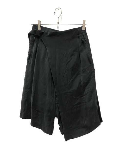 Y-3（ワイスリー）Y-3 (ワイスリー) M SHADE SANDED CUPRO SHORTS グレー サイズ:XSの古着・服飾アイテム