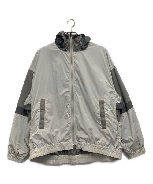 REMI RELIEF（レミレリーフ）REMI RELIEF (レミレリーフ) ナイロンウェザーベンチレーションフーディージャケット グレー サイズ:Mの古着・服飾アイテム