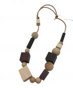 soe ready to wearソーイレディトゥウェア）の古着「WOOD FIGURE NECKLACE」｜ベージュ