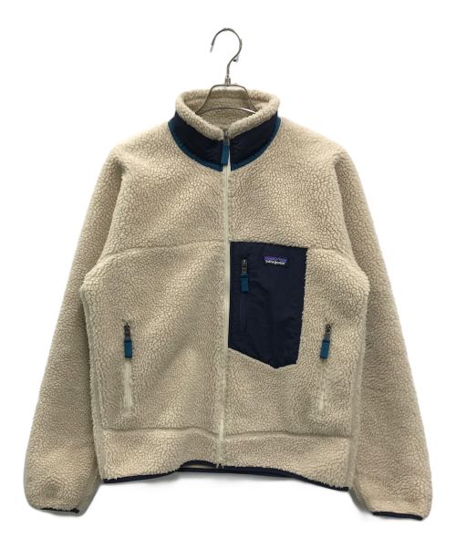 Patagonia（パタゴニア）Patagonia (パタゴニア) CLASSIC RETRO-X JACKET(クラシック レトロ エックス ジャケット) ベージュ サイズ:Mの古着・服飾アイテム