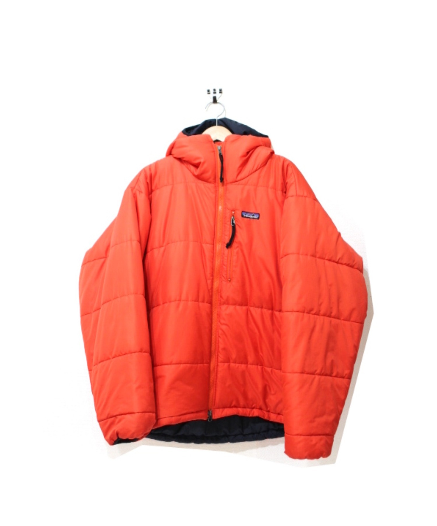 中古 古着通販 Patagonia パタゴニア 中綿ジャケット ダスパーカ オレンジ サイズ L 01年製 Das Parka ポップオレンジ ブランド 古着通販 トレファク公式 Trefac Fashion